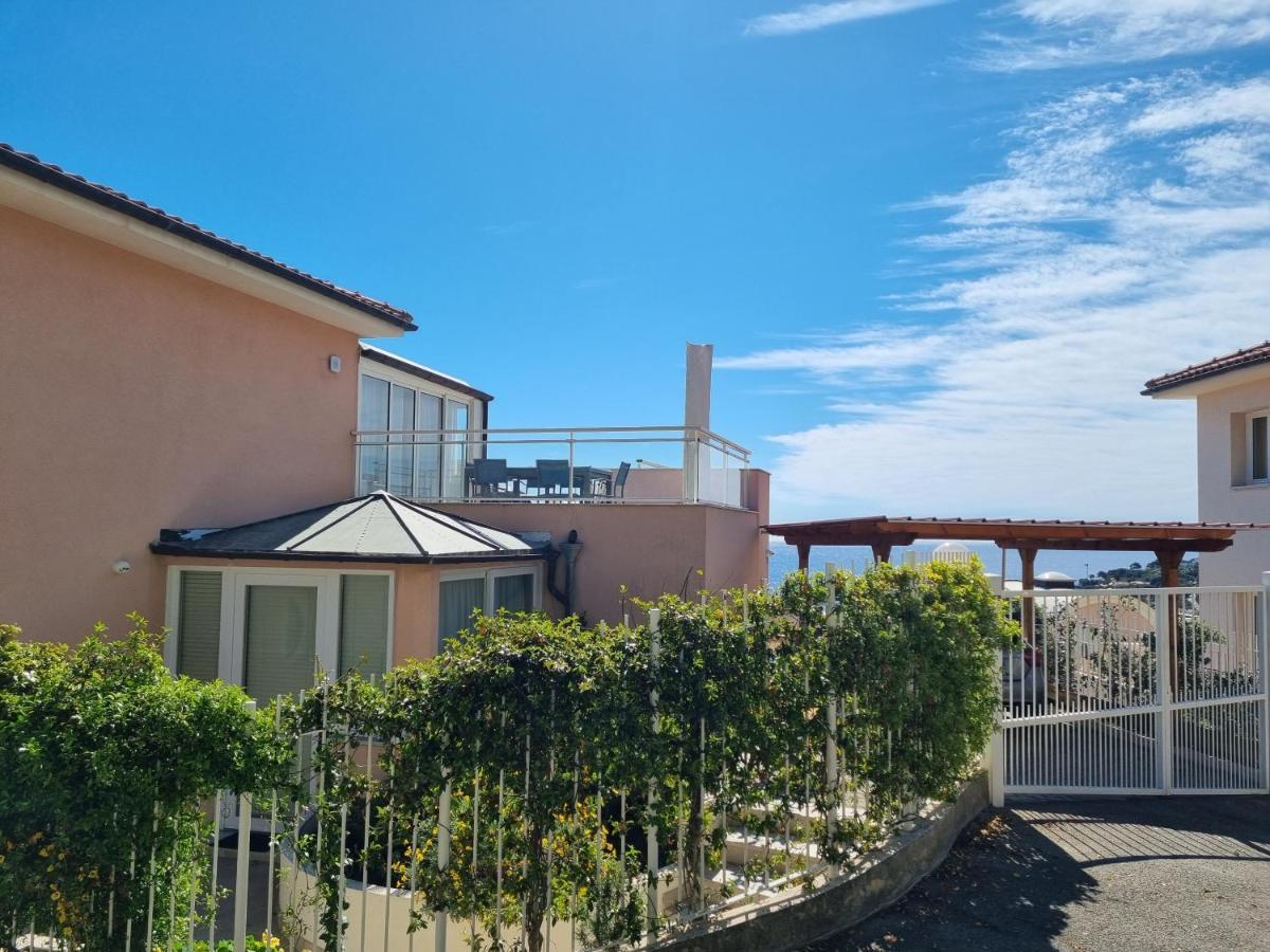 Dernier Etage D'Une Maison Roquebrune-Cap-Martin Eksteriør billede
